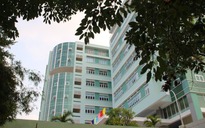 TPHCM: Một trường cao đẳng nợ lương hơn 3 năm, giảng viên phải đi giao hàng kiếm sống