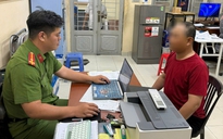 Bảo vệ chặn đầu xe, đe dọa tài xế ô tô ở TPHCM đã đến trụ sở công an