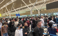 Bất ngờ vé máy bay Tết từ TPHCM đi Hà Nội ngày 28 tháng Chạp
