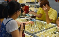 Giá vàng hôm nay 19-2: Đảo chiều đi lên