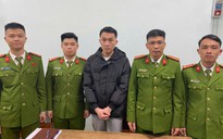 Thanh niên bị truy nã tội bắt cóc, hiếp dâm ra đầu thú sau 8 năm lẩn trốn ở nước ngoài