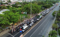 Cửa ngõ miền Tây mùng 5 Tết: Quốc lộ 1 ùn ứ, cao tốc quá tải