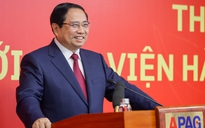 Thủ tướng: Năng lực quản trị là "đầu tàu", đội ngũ cán bộ là "người cầm lái"