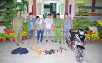 Công an truy đuổi, chặn lối thoát để bắt 2 kẻ trộm chó manh động