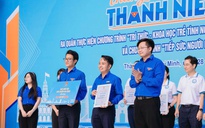TPHCM khởi động Tháng Thanh niên, Báo Người Lao Động đồng hành trao cờ Tổ quốc