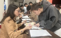 Ấm lòng sinh viên miền Trung về quê đón Tết