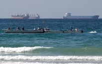 Iran tuyên bố "không 1 lít dầu nào" qua được Hormuz nếu Mỹ - Israel còn tấn công