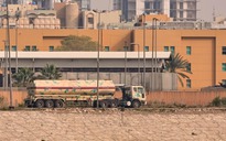 Đại sứ quán Mỹ tại Iraq "trúng tên lửa", tàu chở dầu Mỹ cháy gần Hormuz?