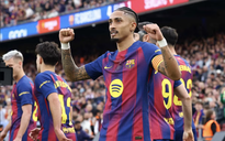 Barcelona thắng "5 sao" Sevilla với hat-trick của Raphinha