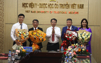 Bổ nhiệm lại 4 phó giáo sư ngành Y - Dược học cổ truyền
