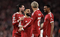 Liverpool đè bẹp Galatasaray, hiên ngang vào tứ kết Champions League