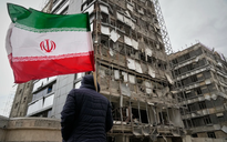 Iran nói bắn rơi 1 máy bay Mỹ, Mỹ lên tiếng về 3 chiếc rơi tại Kuwait