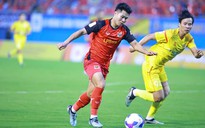 Tiền đạo tuyển Việt Nam lập công giúp Ninh Bình vào bán kết Cúp Quốc gia