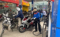 Giá xăng dầu của Việt Nam so với khu vực thế nào?