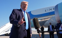 Tổng thống Donald Trump nói: "Eo biển sẽ được mở lại rất sớm thôi"