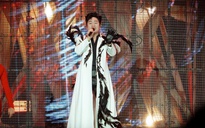 KHÔNG CÒN "THÍCH GÌ NÓI NẤY" TRÊN MẠNG (*): Càng nổi tiếng, càng phải chuẩn