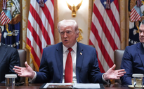 Mỹ lại gia hạn thời gian mở cửa Hormuz, Iran chuẩn bị giao tranh trên bộ