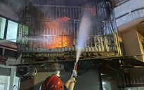 Cháy nhà ở TPHCM, 6 người may mắn thoát nạn