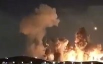 VIDEO: Mỹ trút bom xuyên phá hạng nặng xuống Iran, nổ dây chuyền dữ dội 