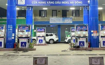Một cửa hàng xăng dầu ở Hà Nội treo biển hết hàng, bất ngờ với lý do