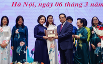 Thủ tướng trao giải thưởng Kovalevskaia cho nữ viện trưởng