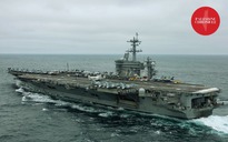 Iran nói đánh trúng tàu sân bay Mỹ, bác tin đóng eo biển Hormuz