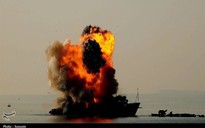 Iran tuyên bố tấn công tàu dầu của Mỹ; ông Donald Trump cảnh báo nóng