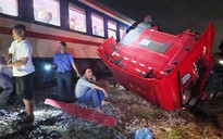 Khởi tố vụ xe đầu kéo vượt rào chắn đường sắt, va chạm tàu SE8 ở Quảng Ngãi