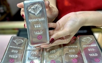 Giá bạc hôm nay 9-3: Giảm mạnh cùng với vàng khi giá dầu thô vượt 110 USD/thùng