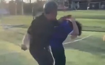 Công an xác minh clip nam sinh lớp 9 bị bạn đánh tới tấp