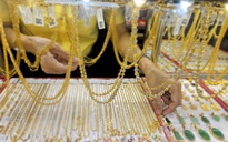 Giá vàng hôm nay 12-4: Vàng miếng SJC giảm, ngược dòng giá thế giới