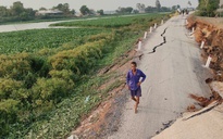 Sạt lở nghiêm trọng ở Tây Ninh, đường 60 m sụt lún
