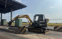 Cận cảnh tháo dỡ 2 trạm phí "bỏ hoang" trên Quốc lộ 51 sau nhiều năm tranh cãi