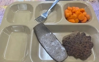 Tàu sân bay và tàu đổ bộ Mỹ ở Trung Đông đang thiếu thực phẩm?