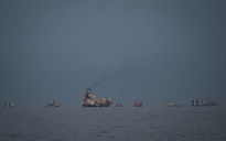 Pháp và Anh thúc đẩy khai thông eo biển Hormuz, bao gồm giải pháp quân sự