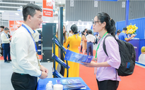 Lao động lớn tuổi ngày càng “hẹp cửa” việc làm