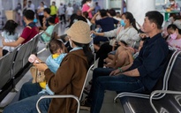 Nắng nóng cực đoan "tấn công" trẻ nhỏ