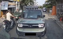 CSGT xử phạt tài xế bỏ ô tô giữa đường sau mâu thuẫn giao thông tại TPHCM