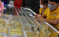 Giá vàng hôm nay, 29-4: Vàng thế giới giảm hơn 100 USD