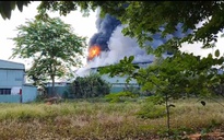 Cháy kèm tiếng nổ lớn trong nhà xưởng 7.000 m² ở TPHCM