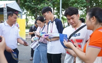 Chỉ 38% doanh nghiệp tuyển thêm, sinh viên cạnh tranh xin việc
