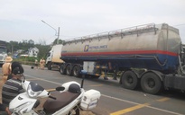 Tai nạn giao thông nghiêm trọng, một đoạn quốc lộ qua Đồng Nai ùn tắc kéo dài gần 5km