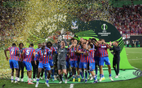 Crystal Palace lần đầu lên đỉnh châu Âu
