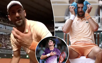Djokovic cáu gắt với máy quay trong trận thua trước thần đồng Brazil tại Roland Garros