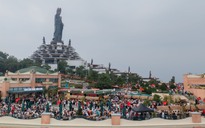 Tây Ninh bùng nổ du lịch dịp lễ, doanh thu gần 170 tỉ đồng