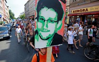 Nga, Trung "không có cửa" nắm tài liệu mật của Snowden
