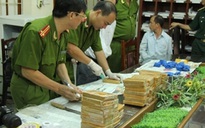 Bị truy nã, trốn sang Lào buôn 58 kg heroin về nước