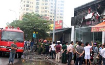 Hà Nội: Showroom ô tô nhập khẩu bốc cháy dữ dội