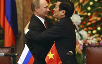 Nồng thắm những cái ôm Việt - Nga