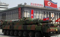 Triều Tiên "khoe tên lửa giả" trong lễ duyệt binh?